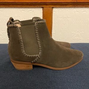 Jack Rogers ankle boots